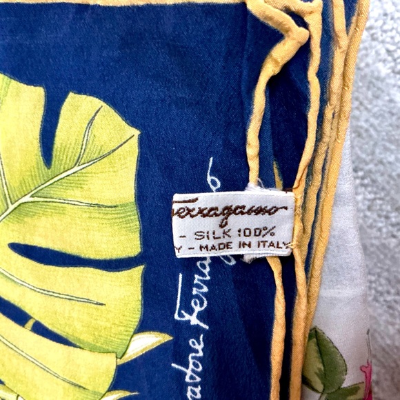 Salvatore’ Ferragamo Vintage Silk Scarf Titled the “Tierschal” 1990s era - Picture 2 of 3